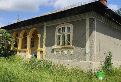 Casă cu 3 camere cu Teren 1800 Mp în Măldăeni