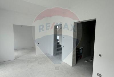 Duplex semifinisat cu terasa panoramica - 6