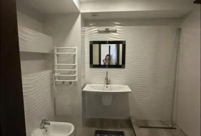 Spațiu comercial, de 76 mp, în Aviatorilor - 2