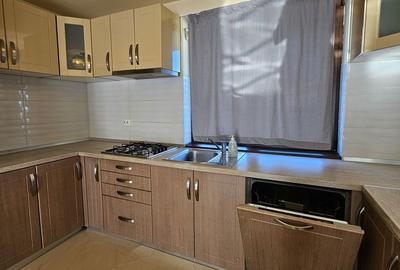Casă cu 4 camere cu Teren 490 Mp în Central - 3