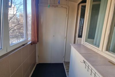 Apartament cu 2 camere de vanzare in zona Drumul Taberei metrou Favorit - 17