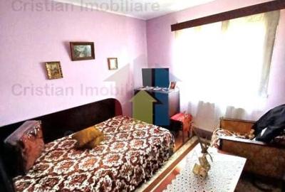 Apartament cu 4 camere decomandat în Central - 10
