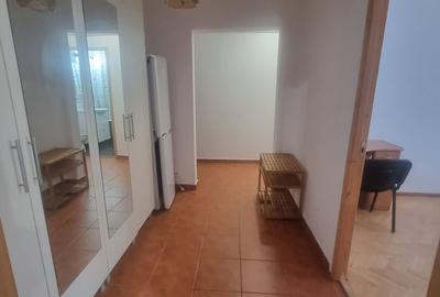 Apartament cu 2 camere decomandat în Alexandru cel Bun - 2