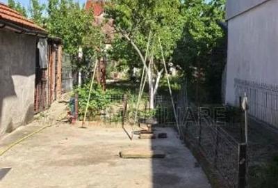 Casă cu 4 camere cu Teren 350 Mp în Ghiroda - 4