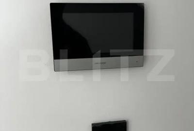 Apartament cu 2 camere semidecomandat în Independenței