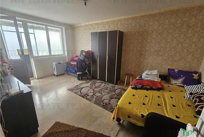 Apartament 3 camere 74mp decomandat Ferentari