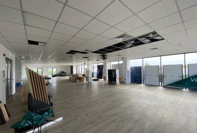 Spatiu comercial de lux 300 mp, Giroc - 12