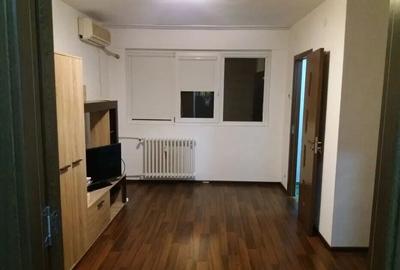 Garsonieră semidecomandată, mobilată în Titan