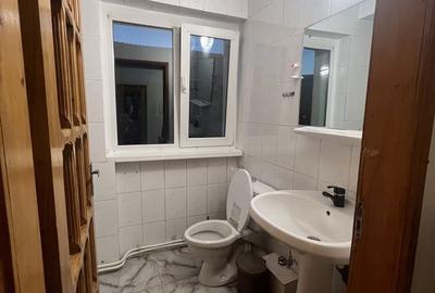 Apartament cu 2 camere decomandat în Central - 4