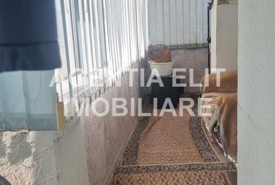 Apartament cu 4 camere decomandat în Central - 8