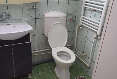 Garsonieră decomandată în - 1