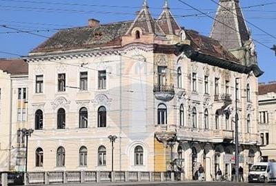 Apartament cu 3 camere decomandat în Central - 10