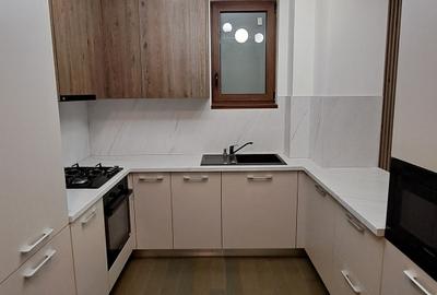 Apartament cu 3 camere semidecomandat, mobilat în 13 Septembrie - 1