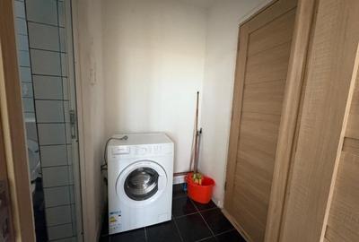 Apartament, 2 camere, semidecomandat, Nicolae Titulescu zona Fantasy Park - 8