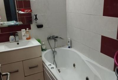 Apartament de 2 camere ( 75 mp totali )-Tractorul - 6