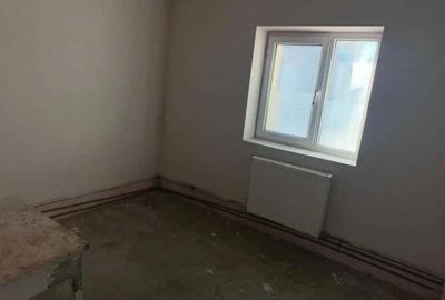 Apartament cu 3 camere decomandat în Central - 2