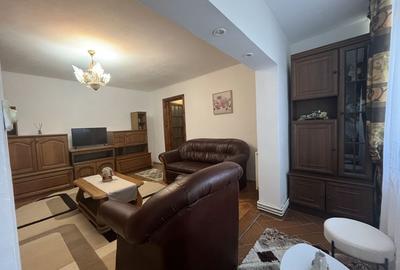 De închiriat, 3 camere, Aradului,cu garaj De închiriat, 3 camere, Aradului,cu garaj - 3