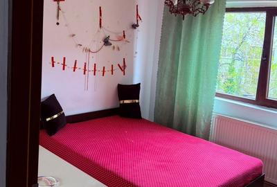 Apartament cu 3 camere decomandat în Central - 4