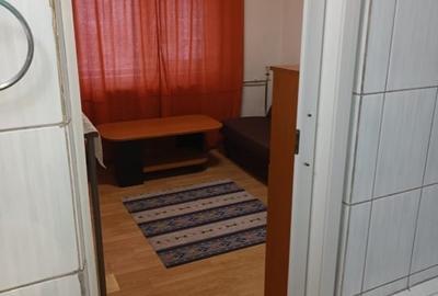 Proprietar, vand garsoniera Timisoara, Calea Aradului, Piata Verde - 9