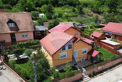 Casă individuală cu 3 camere în Vitrometan
