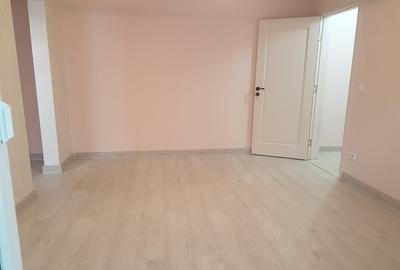 Apartament doua camere, etaj 2, renovat, liber, Narcisa - 8