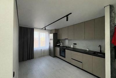 Apartament cu 2 camere decomandat în Eroii Revoluției