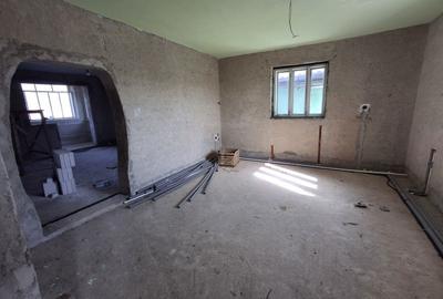 Casă cu 3 camere în Sulița - 6