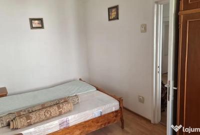 Apartament cu 3 camere semidecomandat în Casa de Cultură - 3