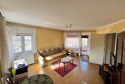 Garsonieră decomandată în Central - 2