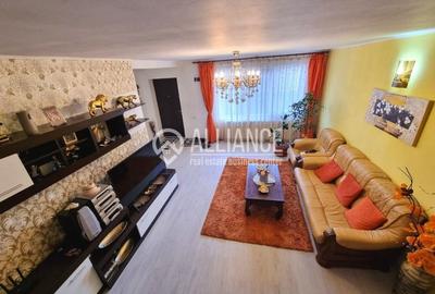 Casă individuală cu 7 camere cu Canalizare în Brătianu