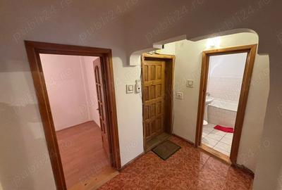 Apartament cu 3 camere decomandat în Sud - 5