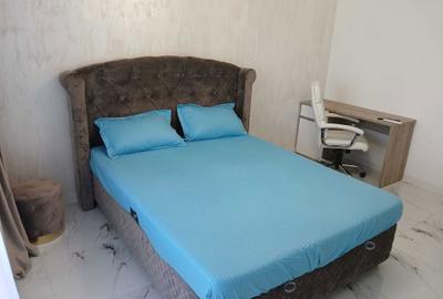 Garsonieră decomandată în Central - 3