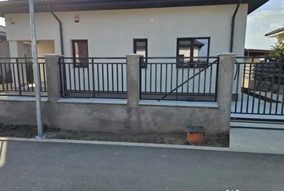Casă cu 5 camere cu Canalizare în Buftea - 2