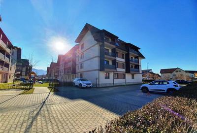 Apartament cu 4 camere decomandat, mobilat în Tractorul - 7