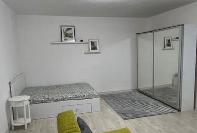 Garsoniera moderna cu centrala si balcon, la 6 min de metrou Timpuri Noi Garsoniera moderna cu centrala si balcon, la 6 min de metrou Timpuri Noi - 2