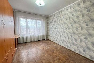 Oferim spre vanzare apartament cu trei camere in zona Dristor - 2