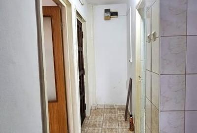 Garsonieră decomandată în Nicolina - 3