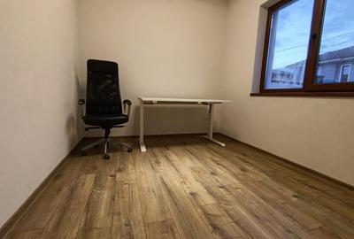 Duplex cu 5 camere cu Canalizare în Dumbrăvița - 5