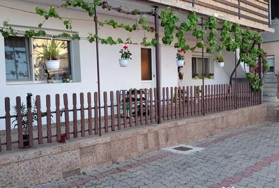 Apartament cu 5 camere decomandat în Aradul Nou - 1