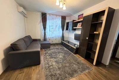 Apartament cu 2 camere decomandat, mobilat în Ultracentral