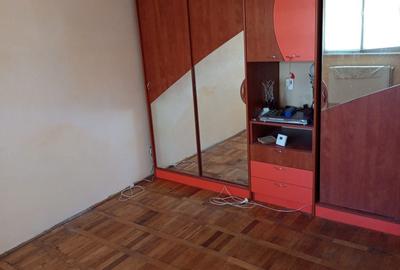 Apartament cu 3 camere decomandat în Siderurgiștilor - 2