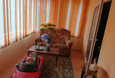 Casă cu 4 camere în Grădinari