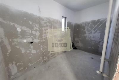 Casa individuala cu 4 camere 2 bai si balcon in zona Selimbar - 11