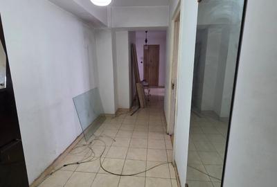 Berceni, pe B-ul Obregia, stradal, bloc reabilitat, pasajul Europa Unita - 12