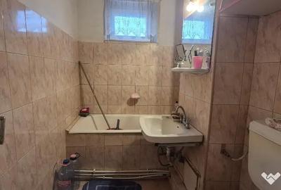 Apartament cu 4 camere semidecomandat în Decebal - 4