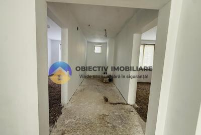 Apartament cu 3 camere decomandat în Dărmănești - 11