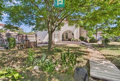 Casă individuală parter, zona Calea Șagului - 27