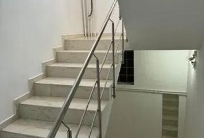 Garsonieră decomandată în Delfinariu - 2