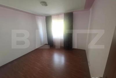 Apartament cu 3 camere decomandat în Central - 2
