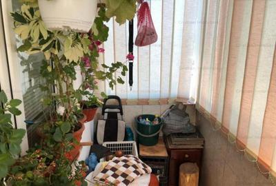 72mp Foarte Spatios 3 cam Buzaului MOBILAT etaj 4 din 5 - 2